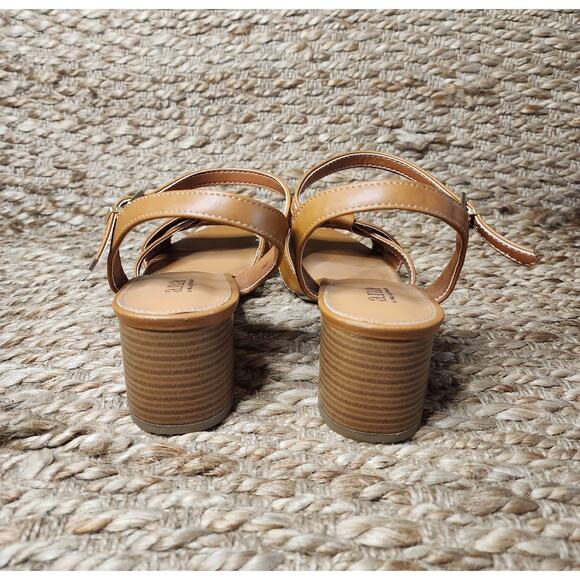 A.N.A A New Approach Sandals Women's 9 M Ana Luster Cognac Shoes New - Picture 7 of 10